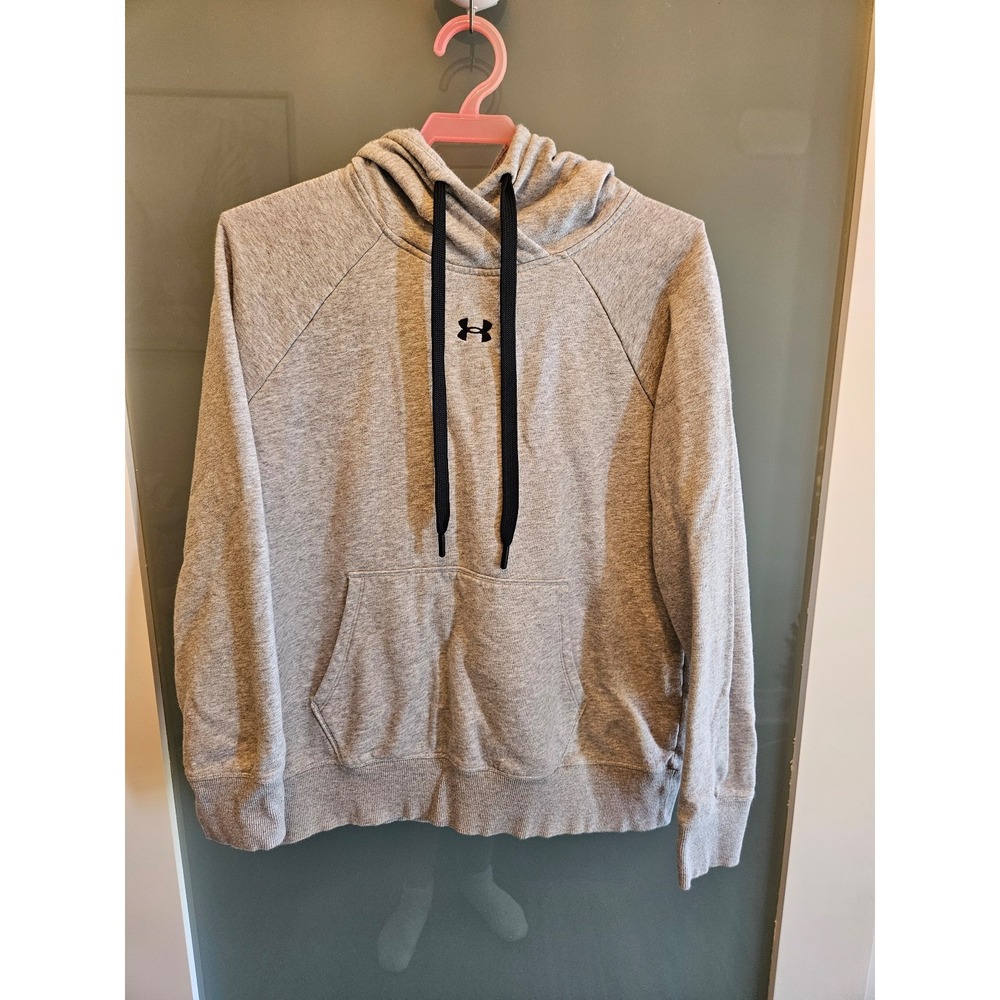 Women's under Armour hooded sweatshirt